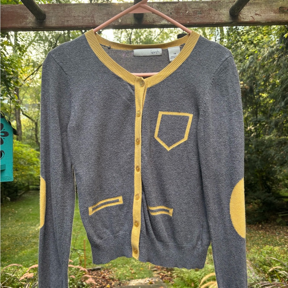 Kersh novelty sweater size small